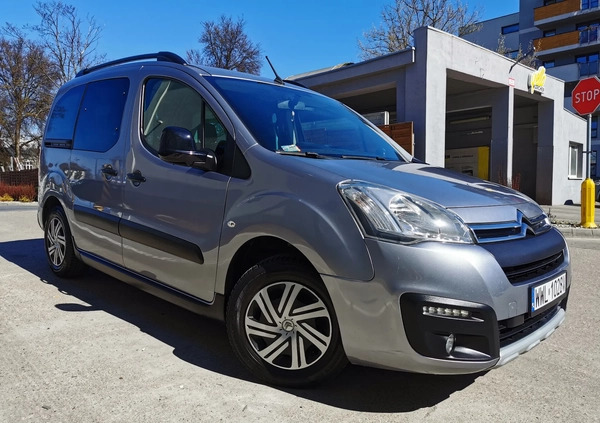 Citroen Berlingo cena 34900 przebieg: 205206, rok produkcji 2015 z Warszawa małe 704